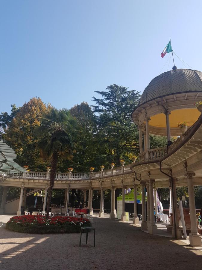 Casa Vacanza Scacco D' Argento Boario Terme Buitenkant foto